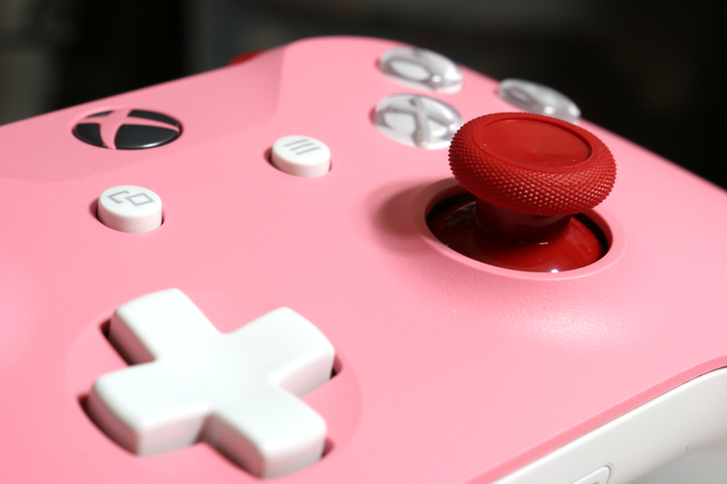 Illustration for article titled It's Hard To Make The Official Xbox One Custom Controllers Look Bad